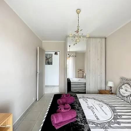 Nice Family Apartment Close To The Beach Le Lavandou Extérieur photo
