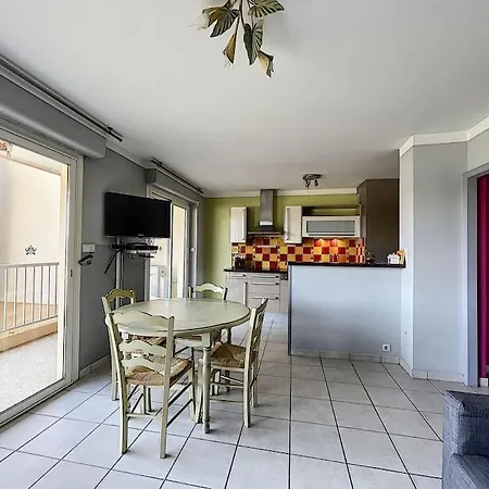 Nice Family Apartment Close To The Beach Le Lavandou Extérieur photo
